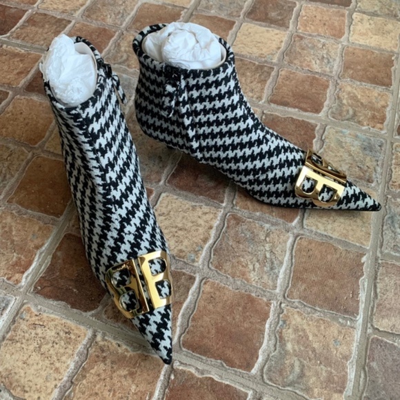 Authentic Balenciaga BB Ankle Boots - Picture 6 of 15